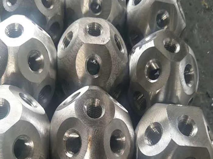 平凉螺栓球网架杆件制作